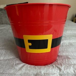 Christmas buckets